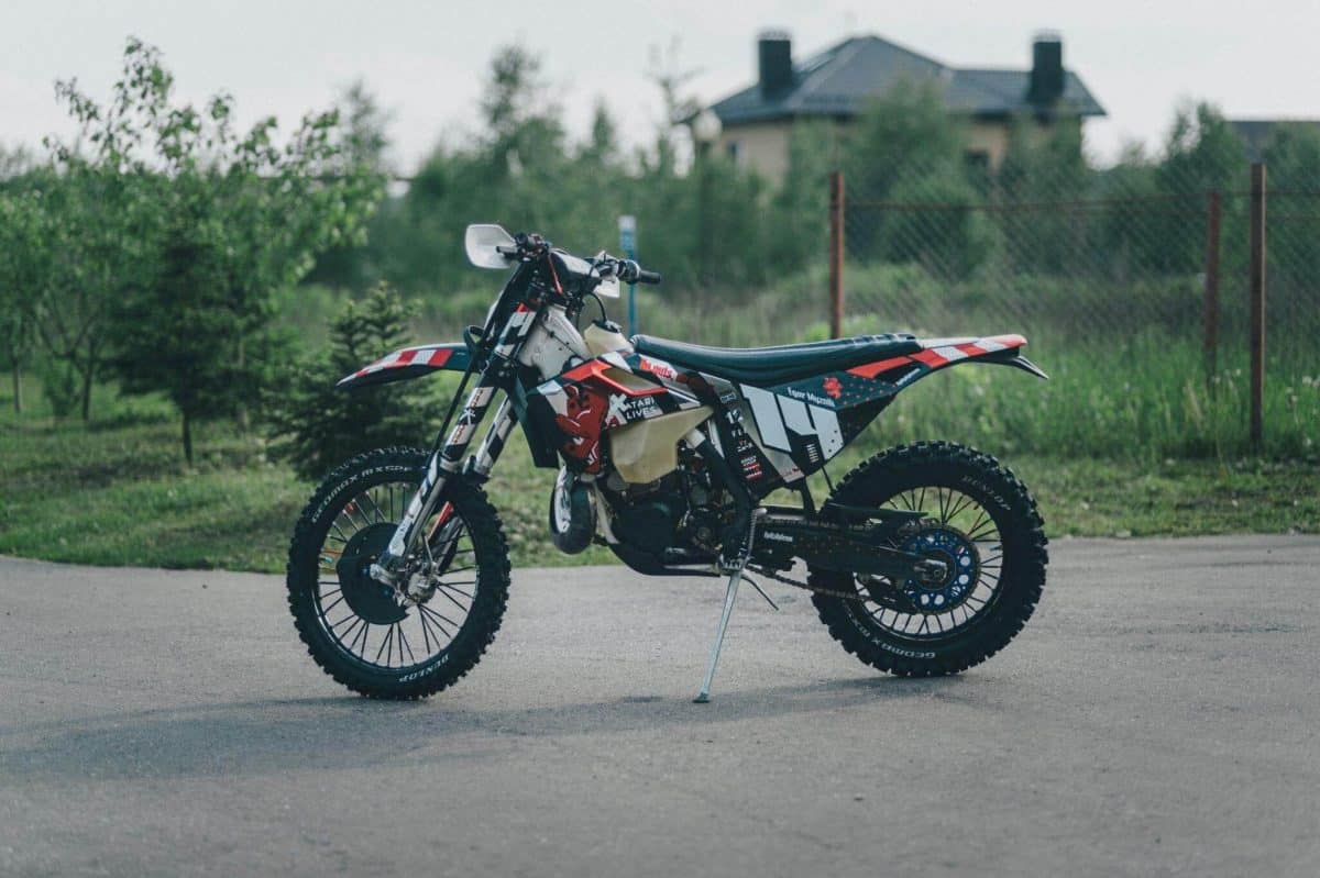 moto supermotard 